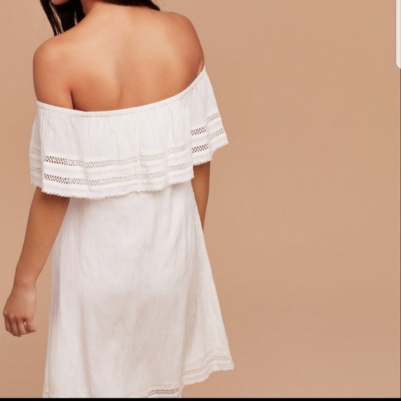 Aritizia Wilfred White Ruffle Off Shoulder Mini Dress - Medium - Picture 2 of 10